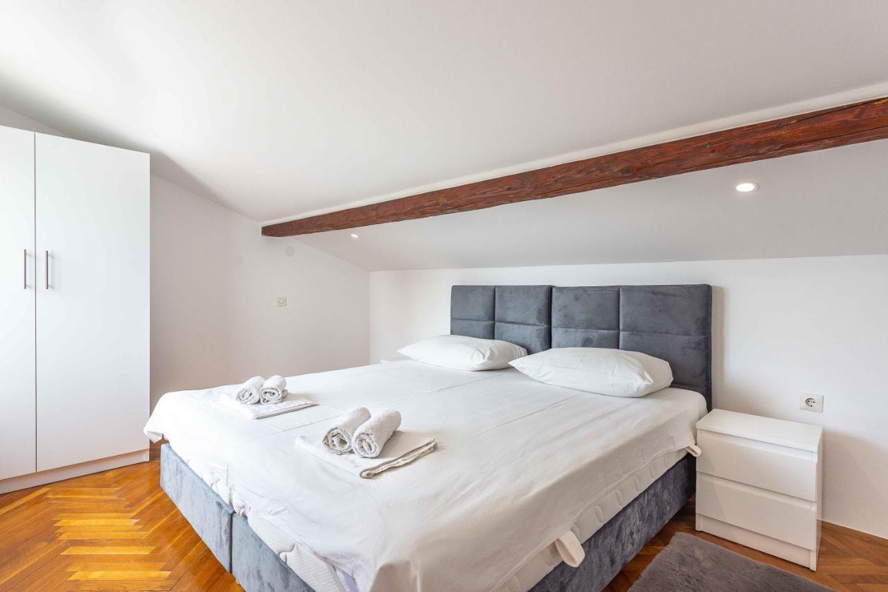 Apartmani Tatjana Новалья Экстерьер фото